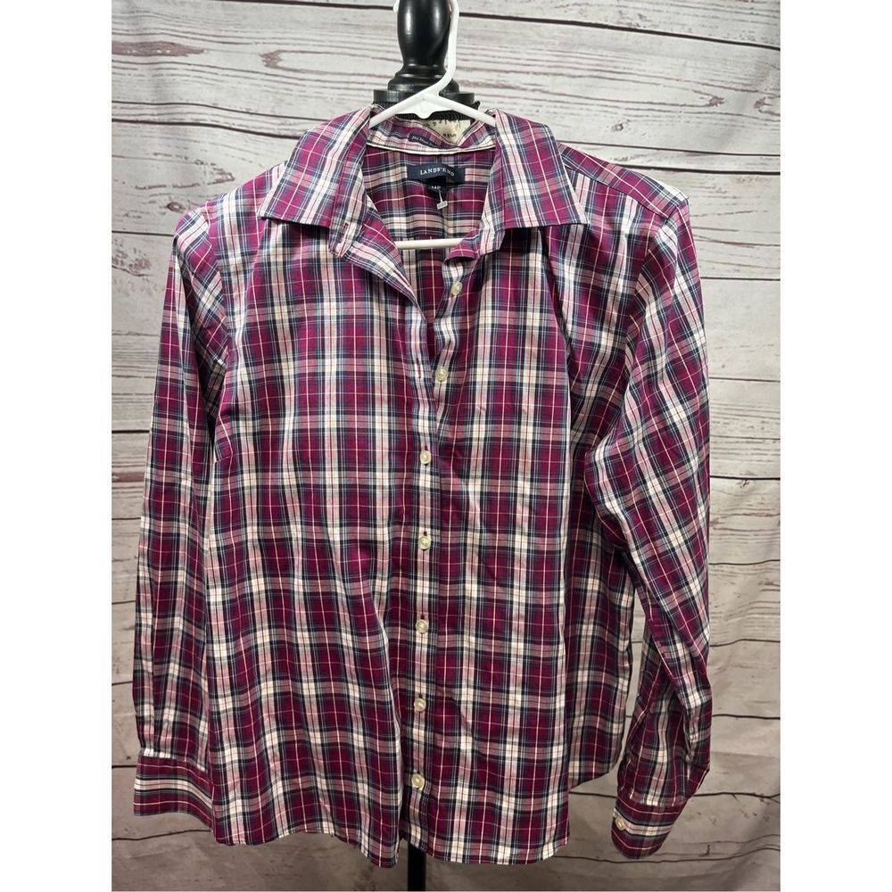Lands End new without tag, size 14 petite, purple/white‎ no iron pinpoint Oxford